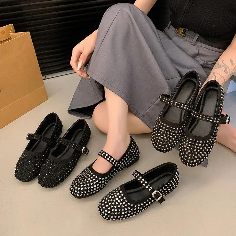 Fashion Women Flat Shoes Vulcanize Designer Loafers Diamond Rivet Mary Jane Shoes Woman Studded Crystal Women Flats Ballet Lolita Shoes