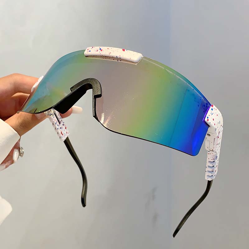 Oversized Sports Sun Glasses  Wrapped Round Mirror Outdoor Cycling Goggle Trendy Futuristic Punk Sunglasses for Men