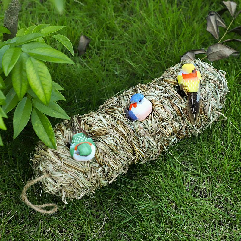 Handmade Outdoor Woven Straw Birdhouse: Warm Bird Nest Pendant for Home Decoration