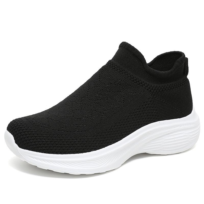Outdoor casual sports shoes women's breathable fly-woven running shoes large size new socks shoes