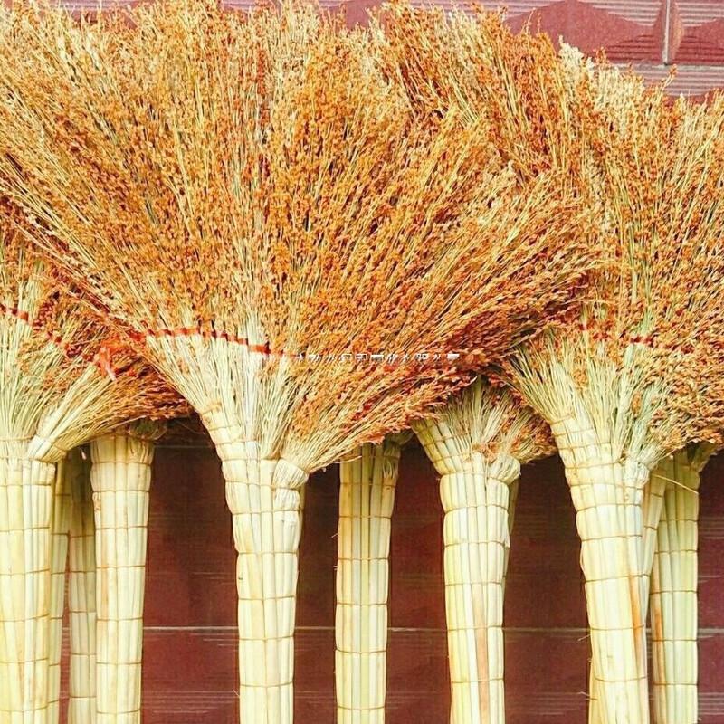 Lilang Heavy-Duty Sanitation Broom