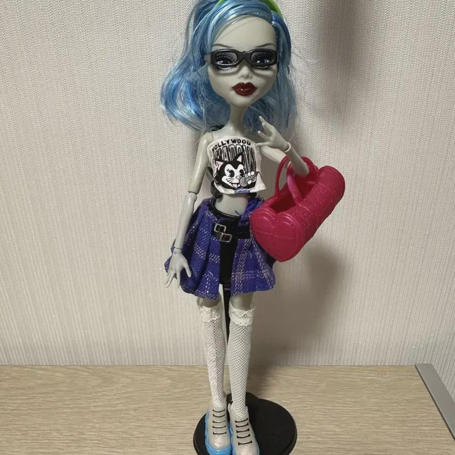 

Monster High Гулия Монхадор