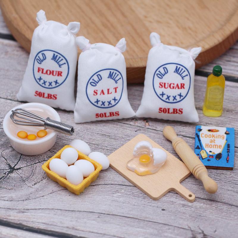 1:12 Dollhouse Miniature Kitchen Utensils Baking Tools Egg-Whisk Rolling Pin Egg Flour Kitchen Play Toys Doll House Decor