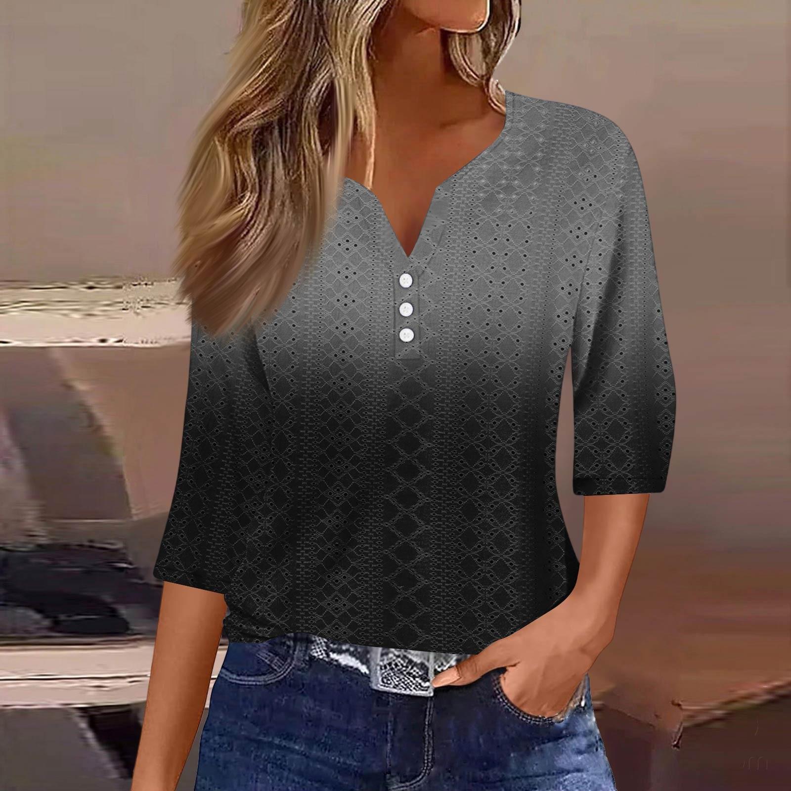 

Женская модная футболка с V-образным вырезом, пуговицами, семью рукавами, повседневная, с градиентным принтом L чёрный