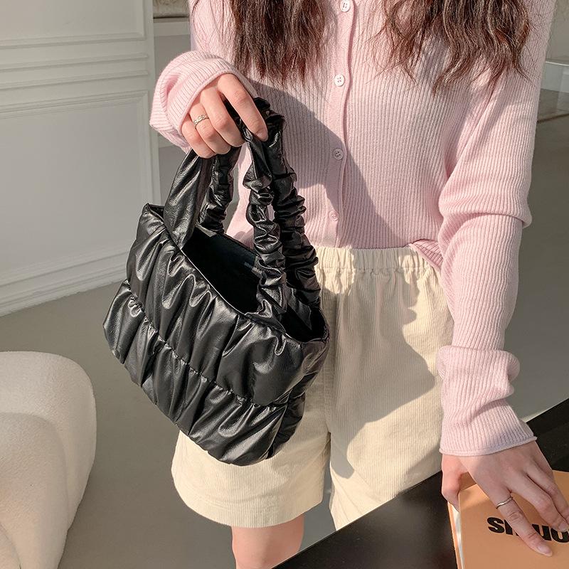 

Женская сумка, модная плиссированная сумка через плечо для женщин, мягкая большая сумка, дизайнерская повседневная PuffyGlossy сумка