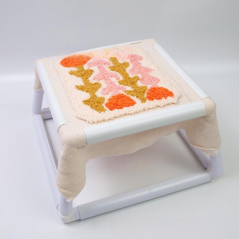 Square Embroidery Clip Hoop Double Layer Stitching Clip Hoop Stitching Clip Frame Embroidery Display Frame for Stitching