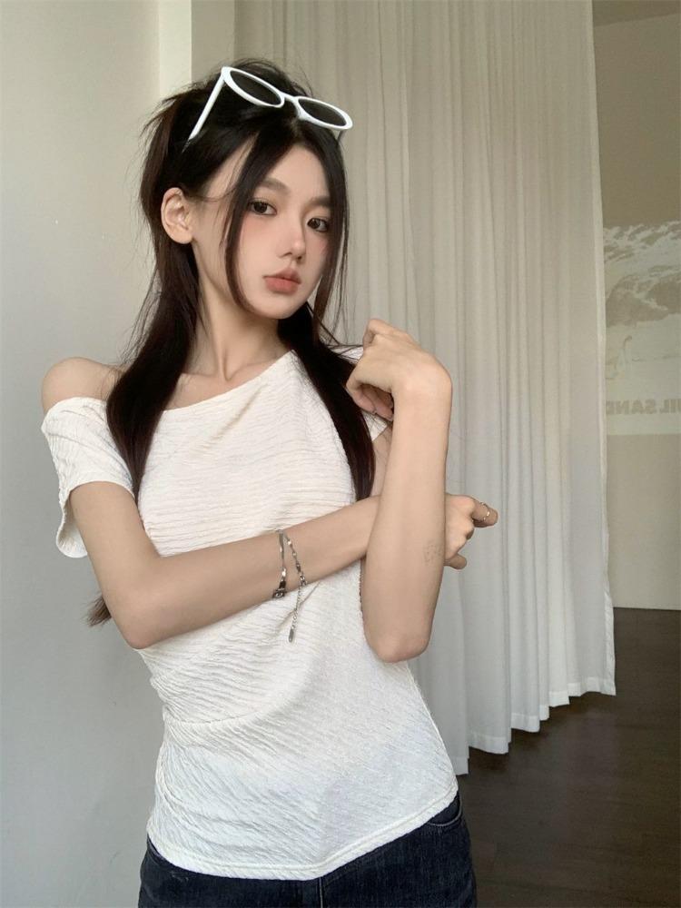 Women Summer Cropped T-Shirt Off Shoulder Sexy Slim Fit Short Sleeves Tops Fashion Sensibility Design Solid Elegant Clothing