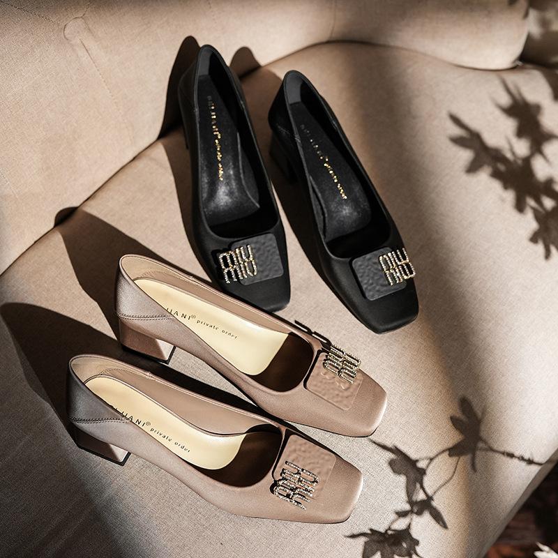 Sheepskin square buckle thick heel medium heel high heels women's square head grandma shoes two wear can step on the heel single shoes soft leather