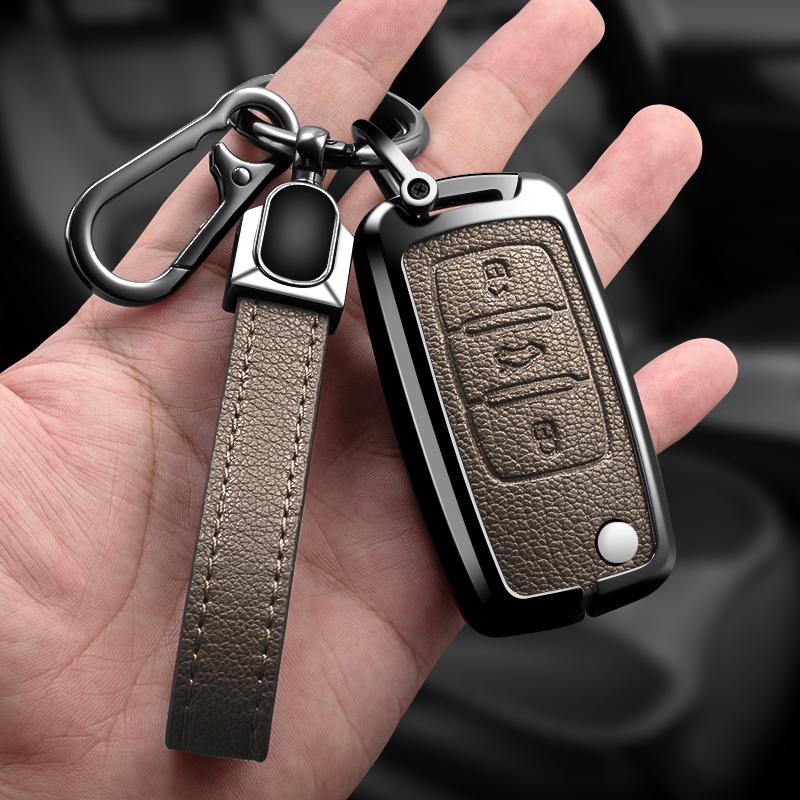 Metal Leather Car Remote Key Fob Case Cover For Skoda Octavia A5 A7 Fabia Superb Kodiaq Karoq Protector Shell Holder Accessories