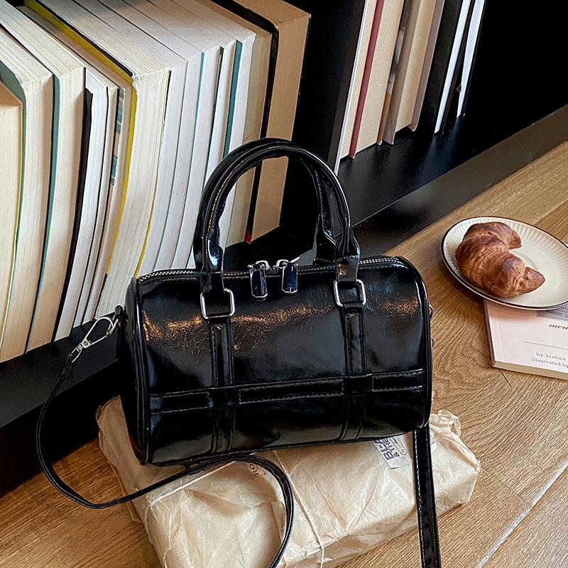 Hand-held Boston Bag - Vintage and Fashionable Small Bag, Single Shoulder Bag, Versatile Crossbody Bag