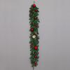 Festlicher Weihnachtsbaum-Kranz oder Geweih-Türhänger Dekoration