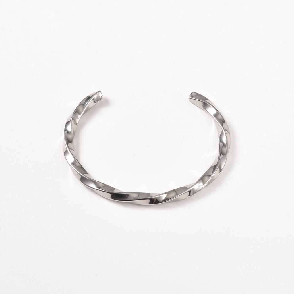2026 Open Bracelet Women, New Classic Light Luxury Niche Plain Ring Exquisite Twist Bracelet Versatile