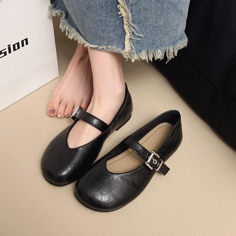 Retro flat-bottomed Mary Jane single shoes women's shoes new spring shallow mouth round head one-word buckle belt