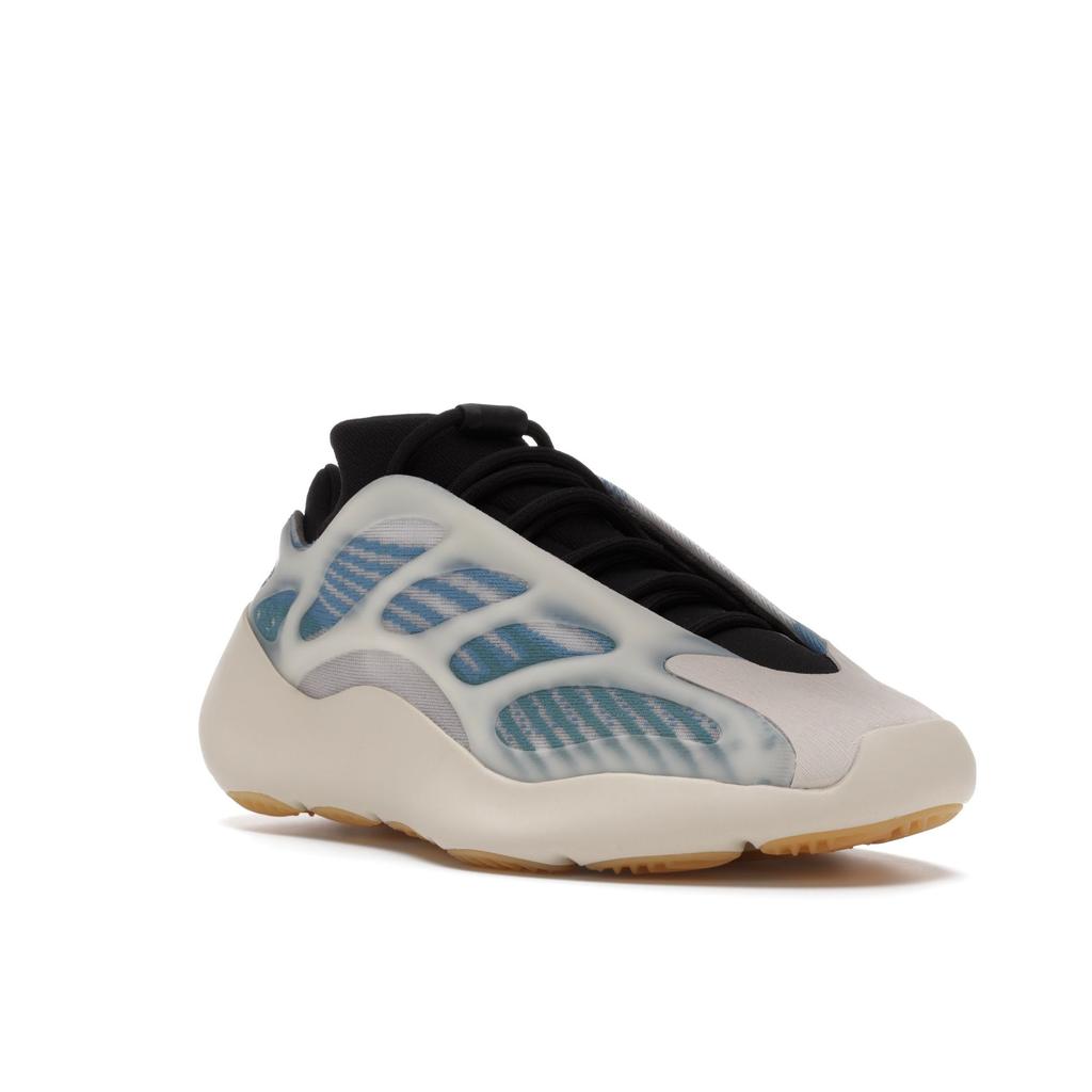 adidas Yeezy 700 V3 Kyanite Unisex Sneaker Weiß GY0260