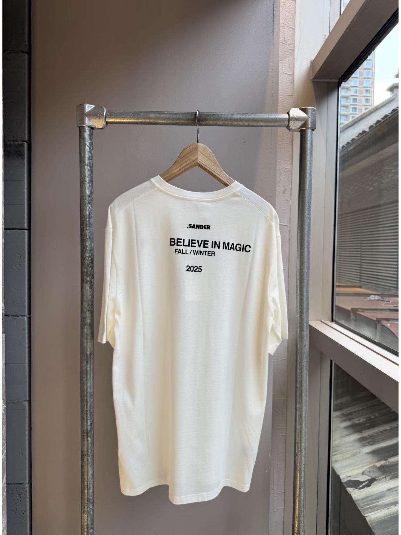 In Stock: Unisex Minimalist Letter Logo Print Round Neck Pullover Sweatshirt - Autumn/Winter Collection M