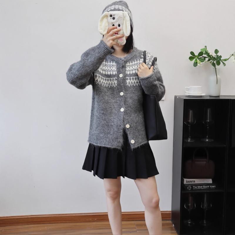 Autumn and Winter New with Hat Fair Island Jacquard Knitted Cardigan Design Sense Loose Soft Waxy Sweater Jacket Women