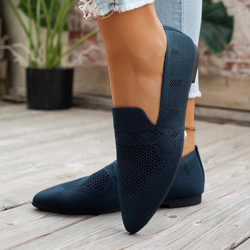 Women's Flyknit Pointed Toe Loafers - Low-Cut Slip-On Casual Flats, Breathable Comfort Shoes