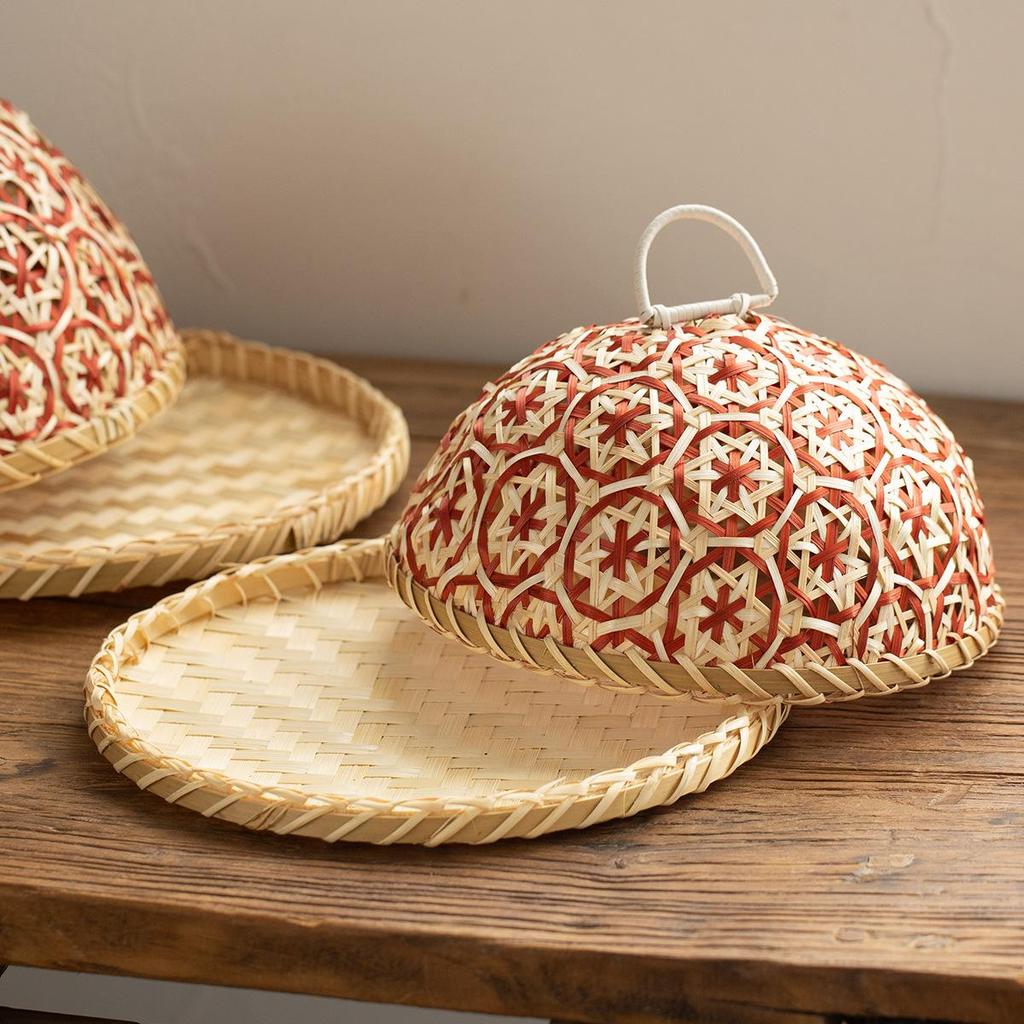 Handmade Rattan - Woven Nanyang - Style Circular Fruit Plate / Bread Basket with Lid, Insect - Proof Dining Table Cover