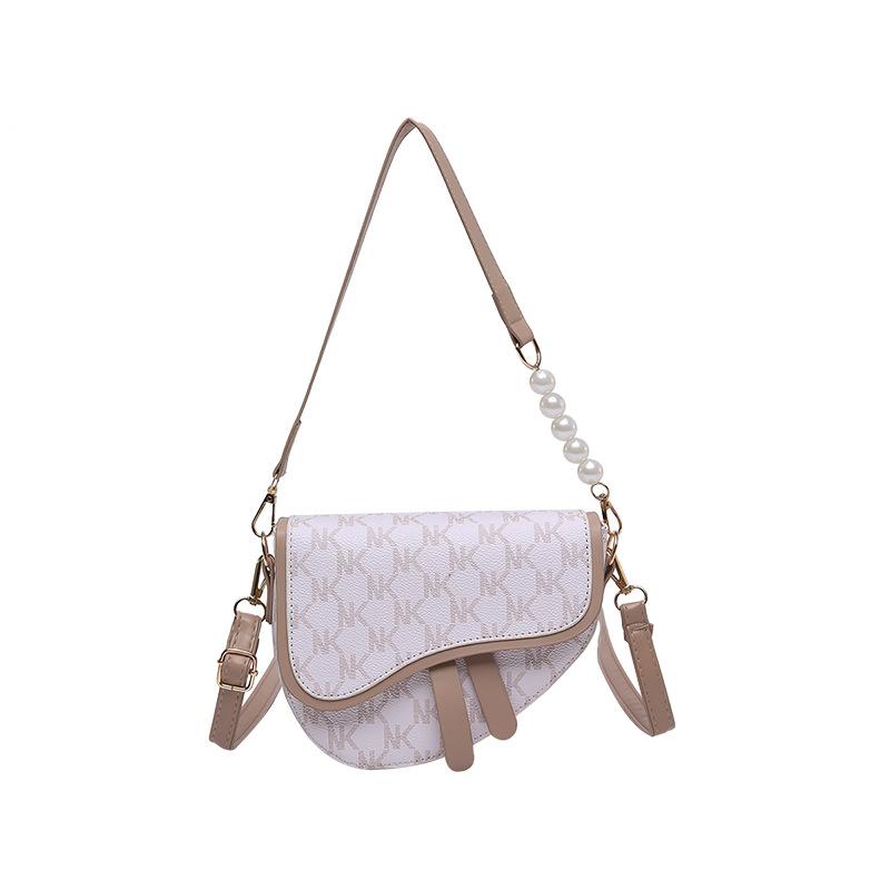 

Женская сумка Niche Design Контрастный цвет Буква Saddle Bag Модная литературная текстура сумка через плечо Messenger коричневый