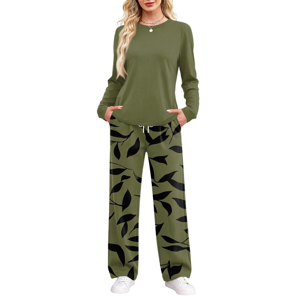 Women's Casual Printed Long Sleeve Round Neck Loose Fit Pajama Set with Pockets for Home Wear