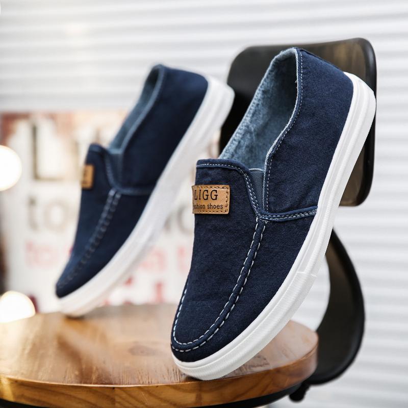 Summer and Autumn Mens Casual Loafers Solid Fashion Waterproof Male Flat Casual Canvas Shoes Lightweight Flat Casual Shoes