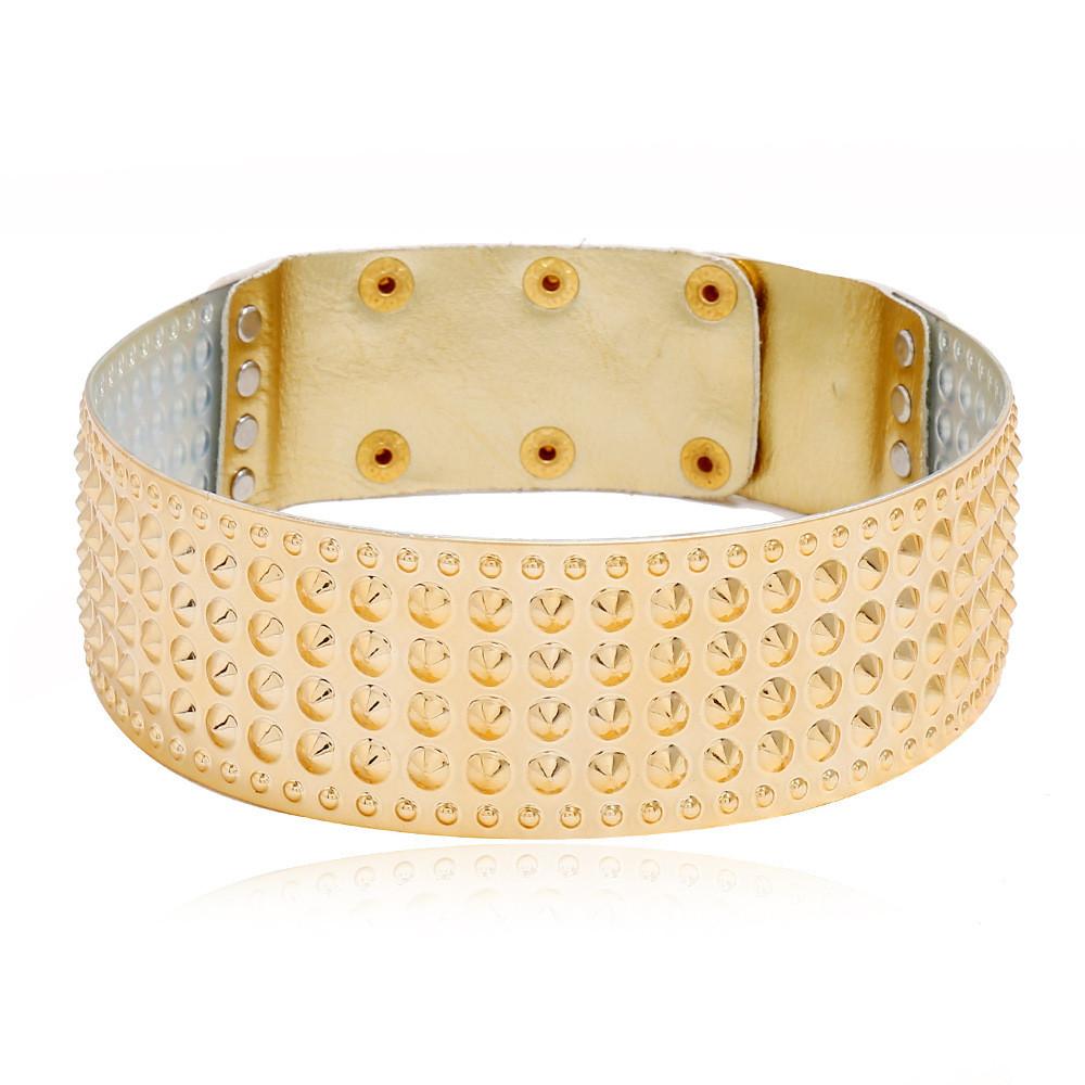 Folkový choker náhrdelník inspirovaný kovem s geometrickým designem pro festivalové nošení