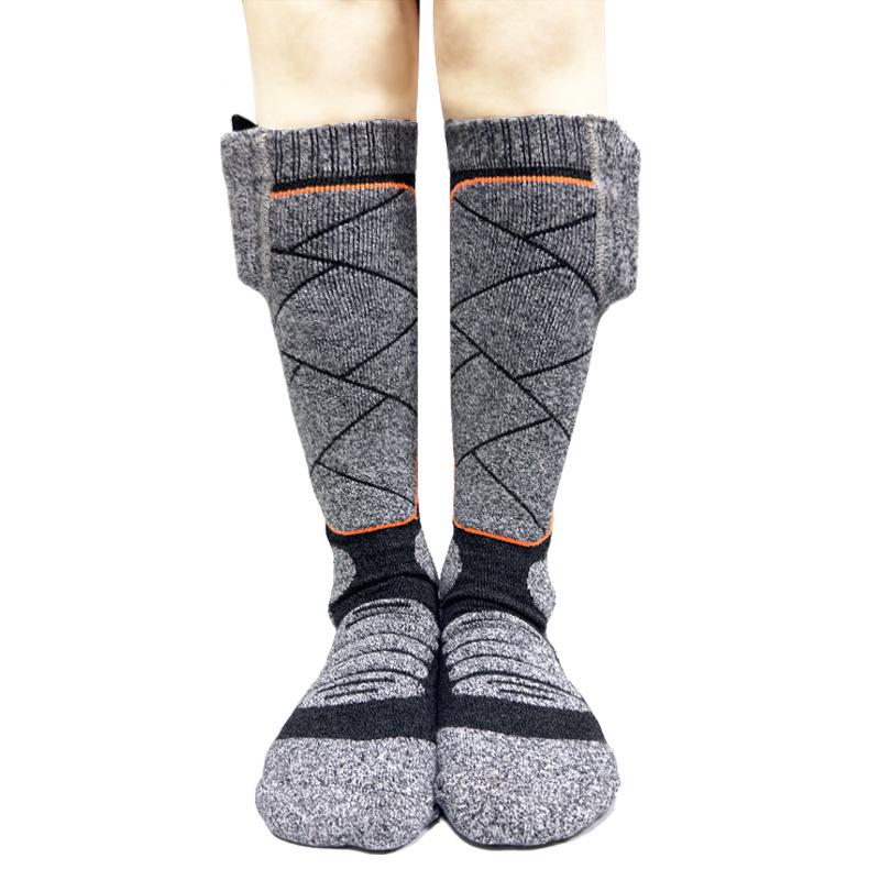 Smart Heated Winter Socks with USB Charging, Three-Speed Temperature Control for Men and Women - Ideal for Skiing and Warmth
