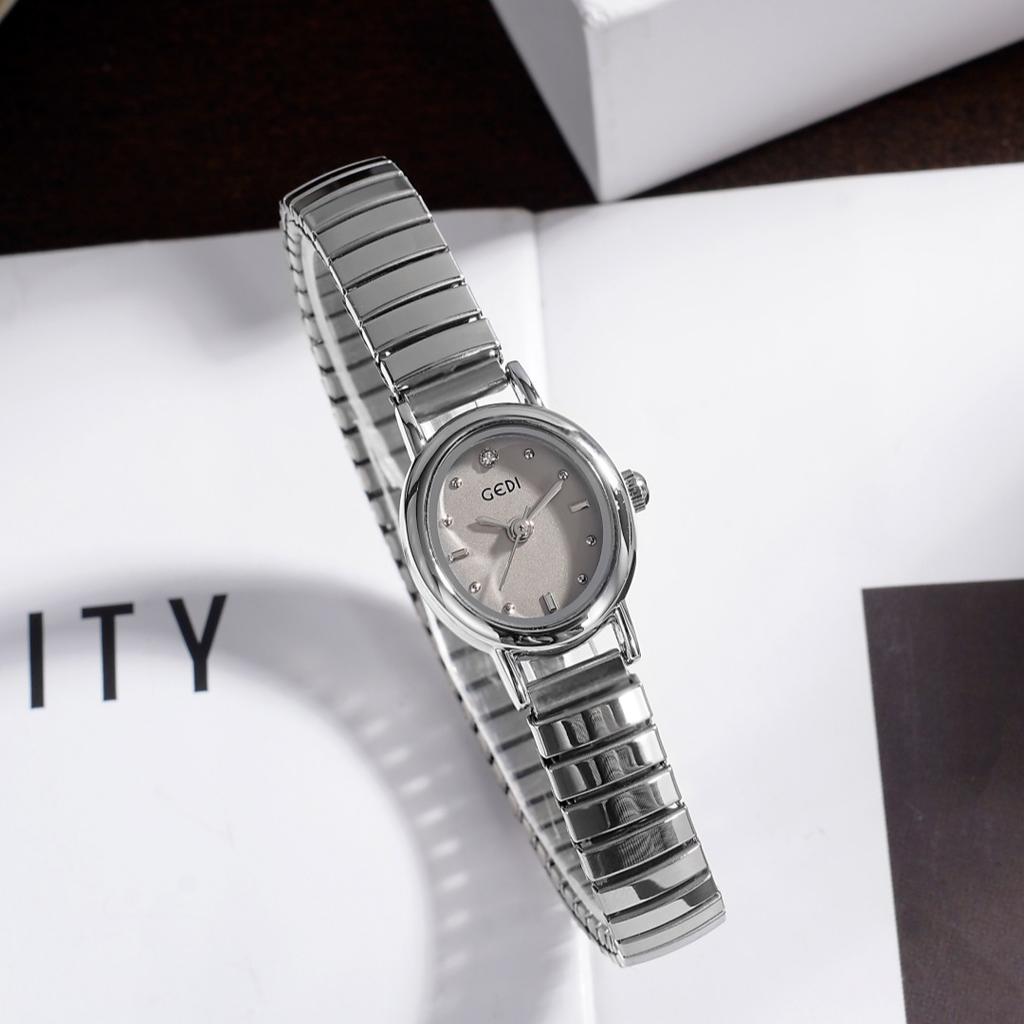 Niche High-End Oval Women'S Watch Light Luxury High-Value Small Exquisite Waterproof Women'S Quartz Watch