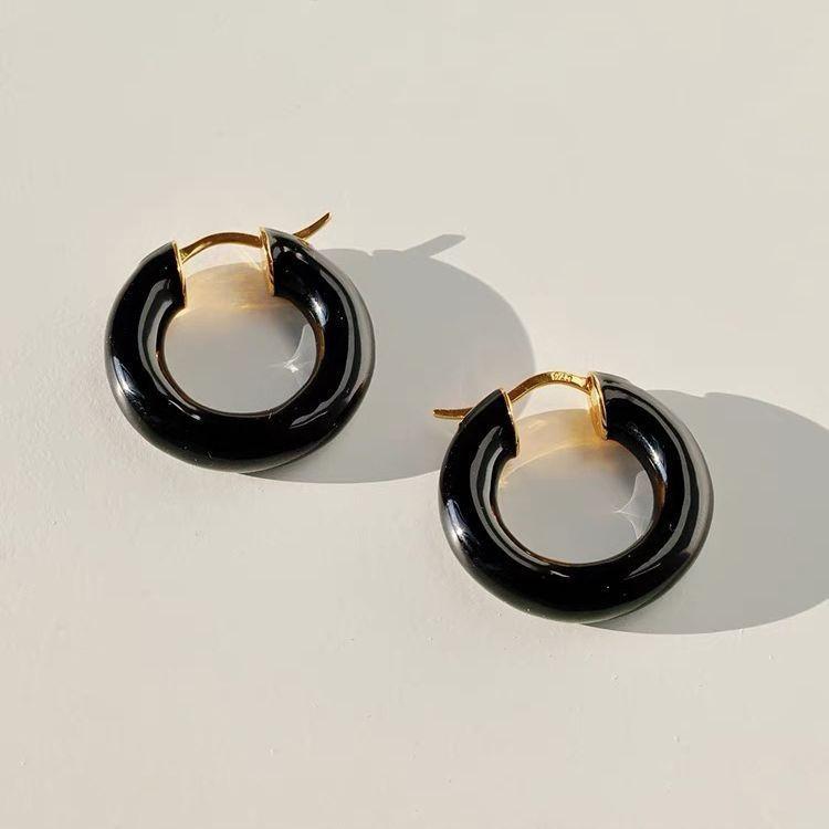 2026 High-end Retro Black Glaze Earrings Women's 925 Sterling Silver Stud Earrings Fashion Versatile Earrings Niche Light Luxury Earrings