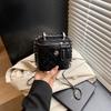 Chain Bucket Bag Women's New Fashion Versatile Casual High-end Messenger Bag Box Small Square Bag