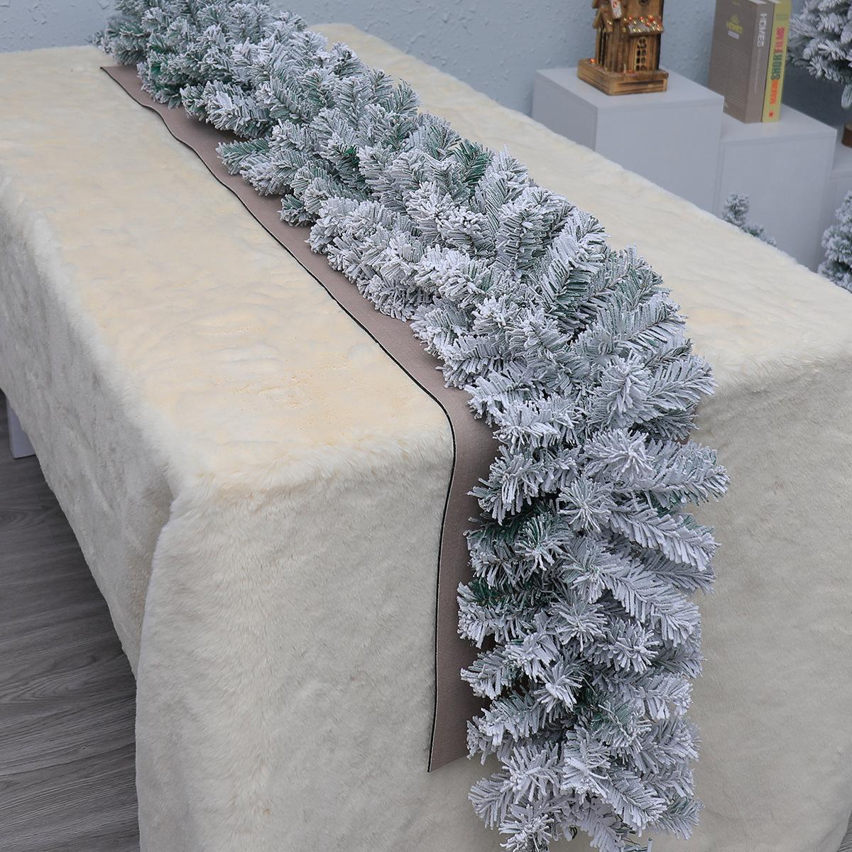 

Christmas Hanging Decorations Lifelike Decorative Rattan Garland Christmas Decorative Rattan Long-Lasting Snowfall Ornaments