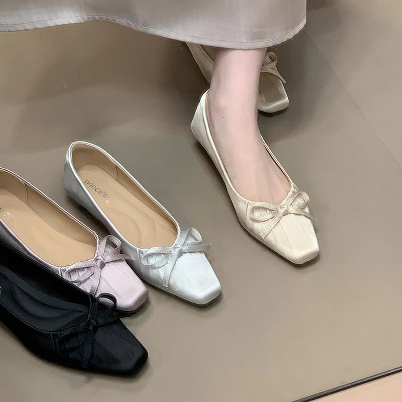 French Satin Square Head Bow Mary Jane Shoes Women's 2025 Autumn New Satin Pleated Flat Bottom Light Mouth Single Shoes