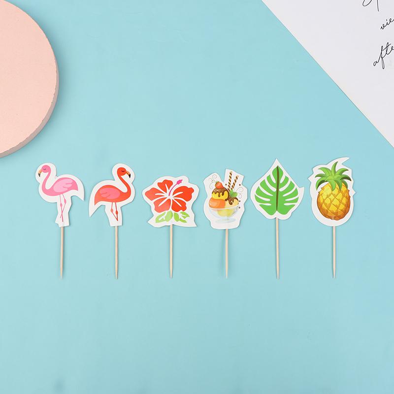 24Pcs Luau Cupcake Toppers Hawaiian Toothpicks With Flamingo Pineapple Palm Leaves Shape Picks Tropical Summer Beach Party Decor