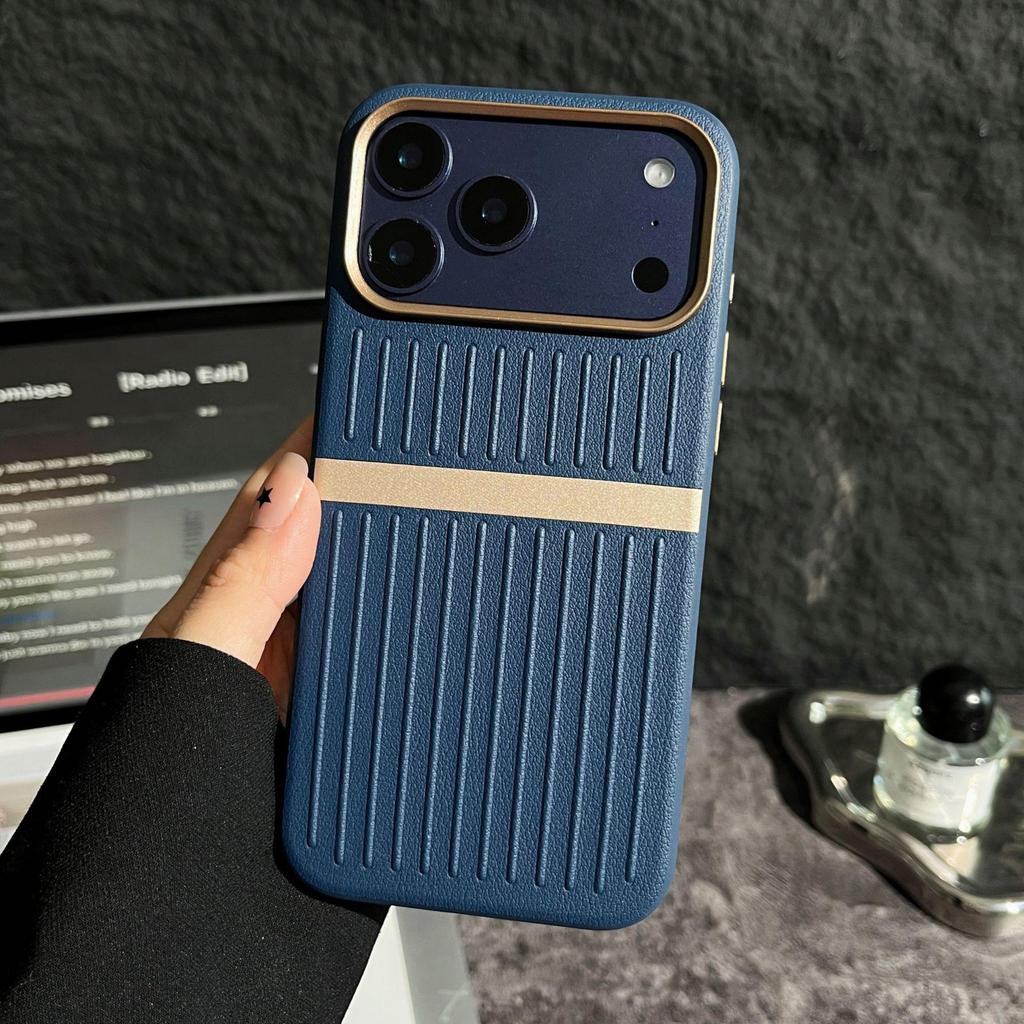 iPhone 17 Pro Max Magnetic Drop-proof Luggage Style Case with AI Photography Button
