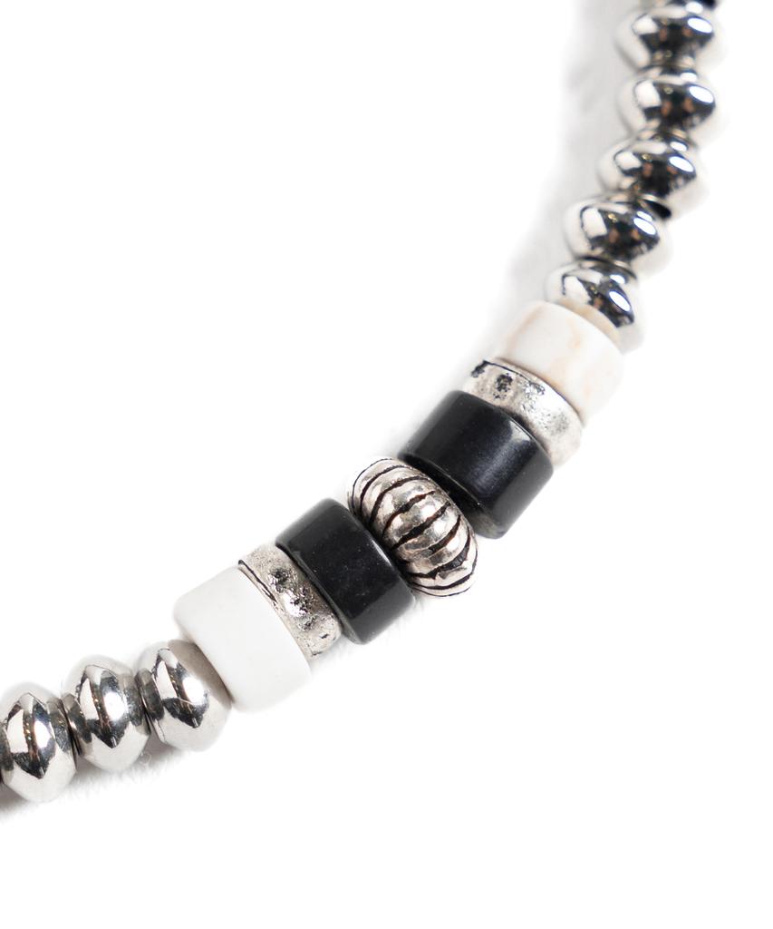 Wild Bricks W25 Metal Bead Bracelet (Black)