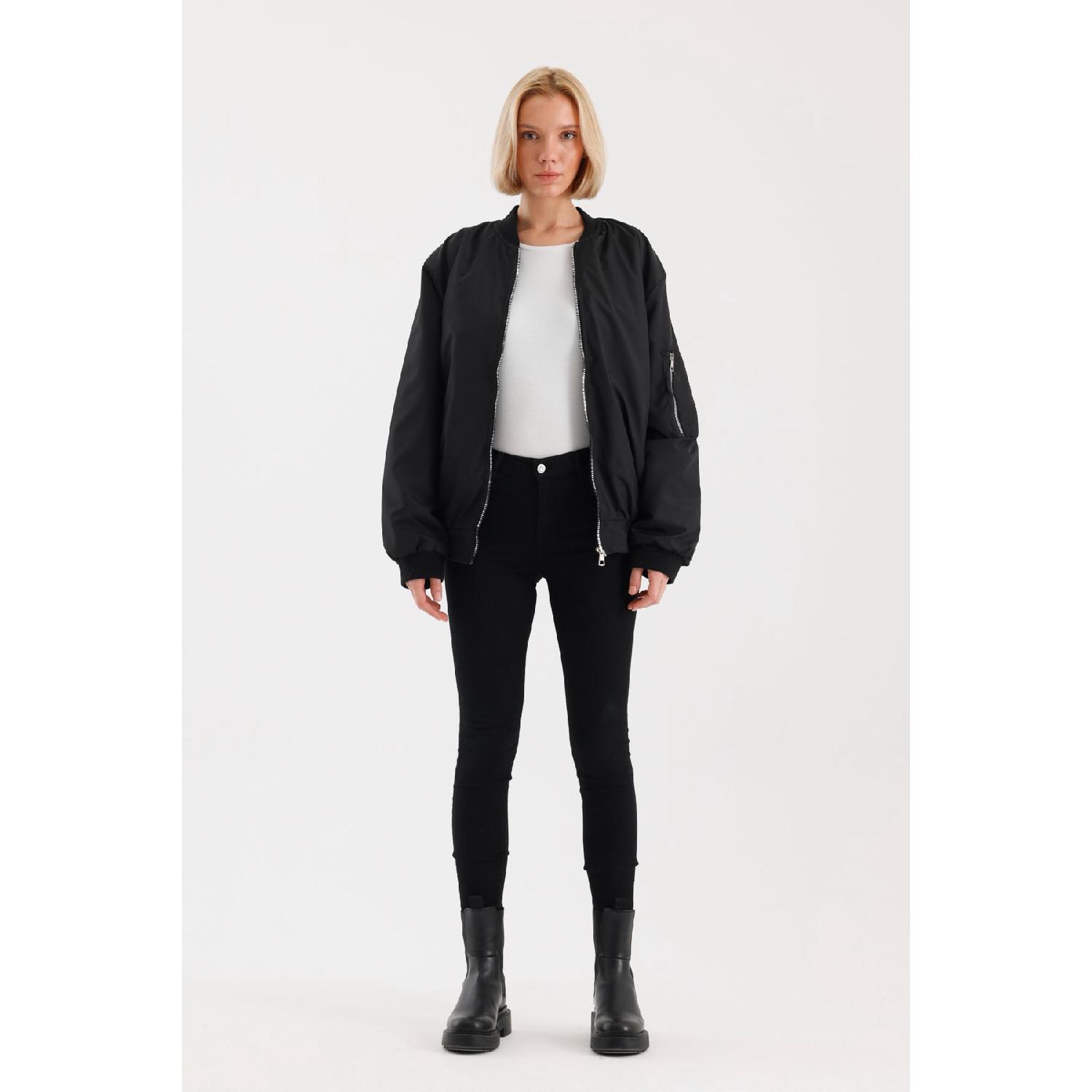 

Oversize Bomber Jacket S чёрный