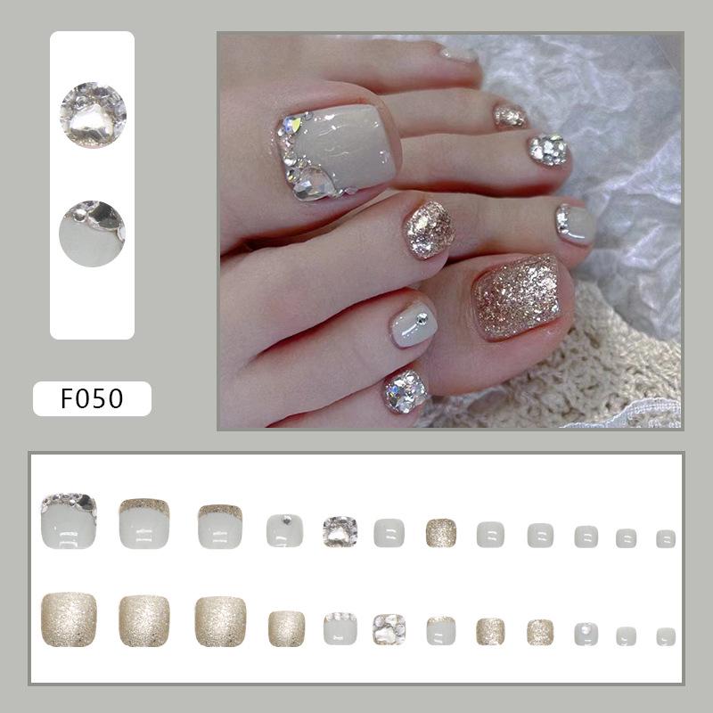 Chic French Diamond Flash Toenail Art: Sweet & Cool Fake Nails for Feet