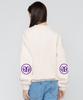 GRAVER [Unisex] Elbow Deco Logo Sweatshirt_Cream/Purple Logo