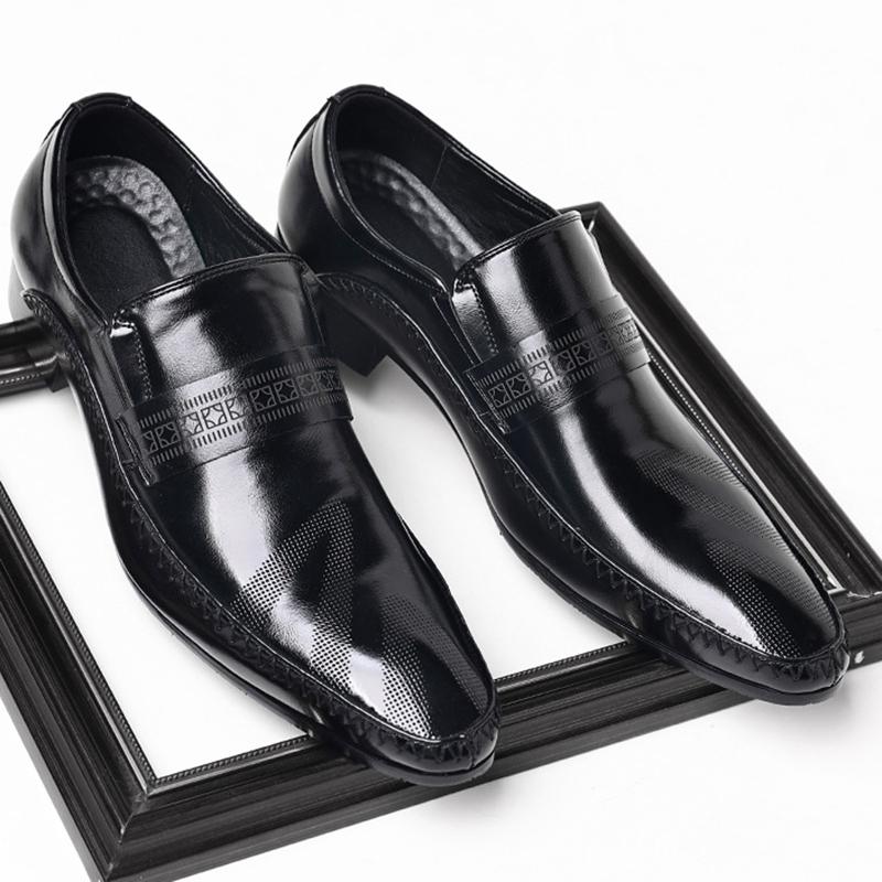

британия Мужские лоферы Джентльмена Остроносые Черные Желтые Лакированная кожа Формальные Свадебные Выпускной Бал Платье Возвращение Домой Обувь Zapatos Hombre 46