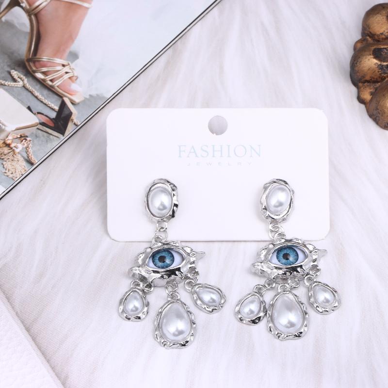 Retro Exaggerated Large Eyes Earrings For Women Vintage Water Droplet Pearl Tassels Luxuxry Earrings Office Banquet Jewelry Gift