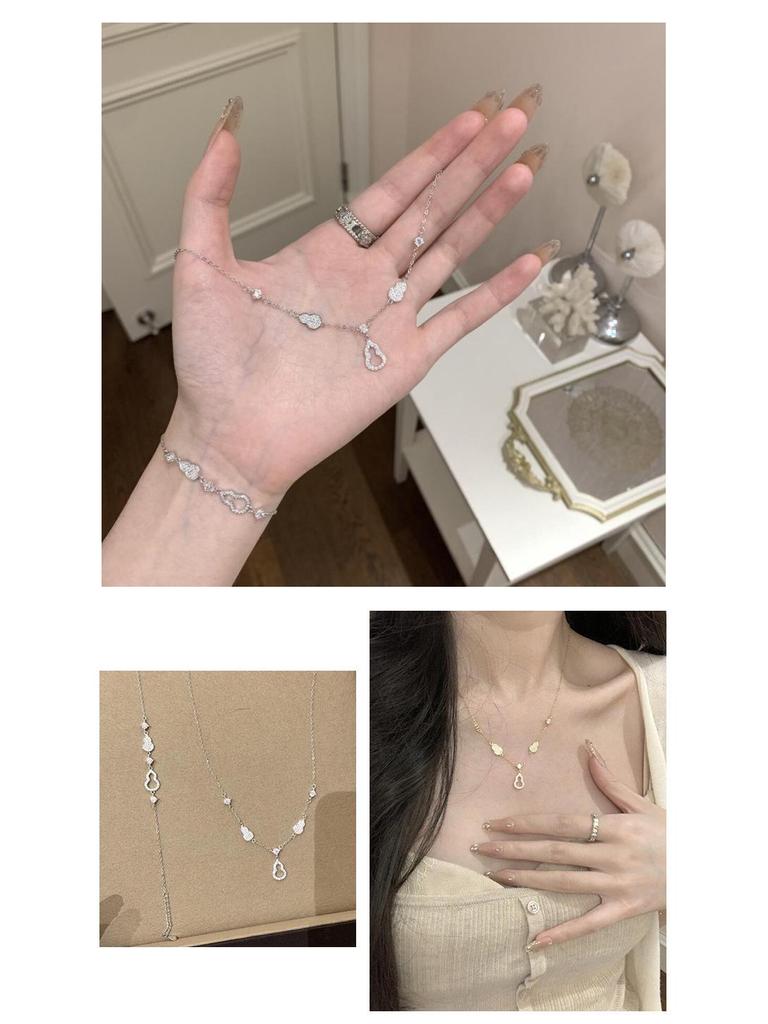 Damen S925 Sterlingsilber Kürbis Halskette mit Voll-Diamant, Leichter Luxus High-End INS Stil Schlüsselbeinkette