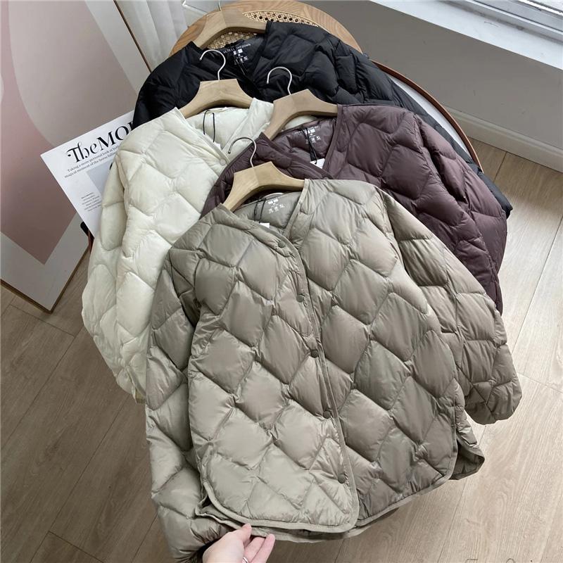 Giacca imbottita morbida senza colletto ultraleggera autunno inverno con scollo a V casual corta da donna casual ampia monopetto in piuma d'anatra