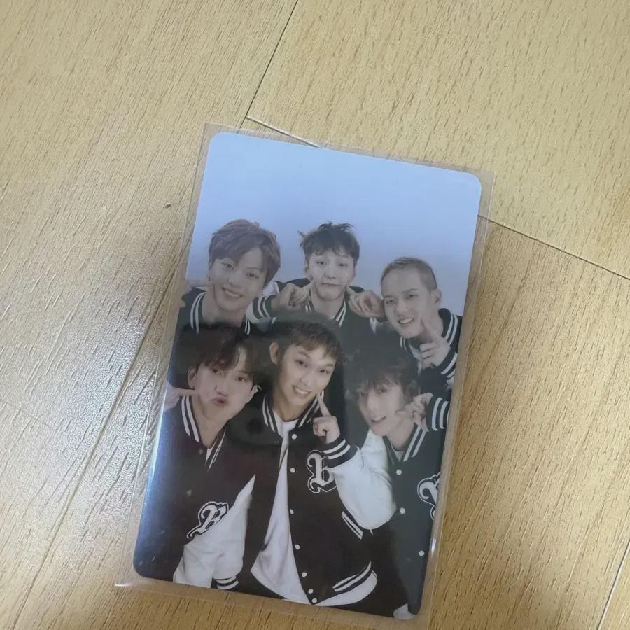 

BTOB Моя фотокарточка из лотереи «Ветер»