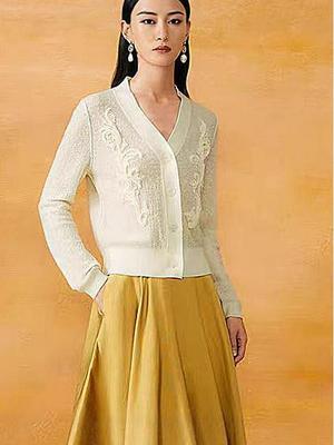 Women's Fashion V-neck Embroidered Loose Knitted Cardigan - Spring/Autumn 2025