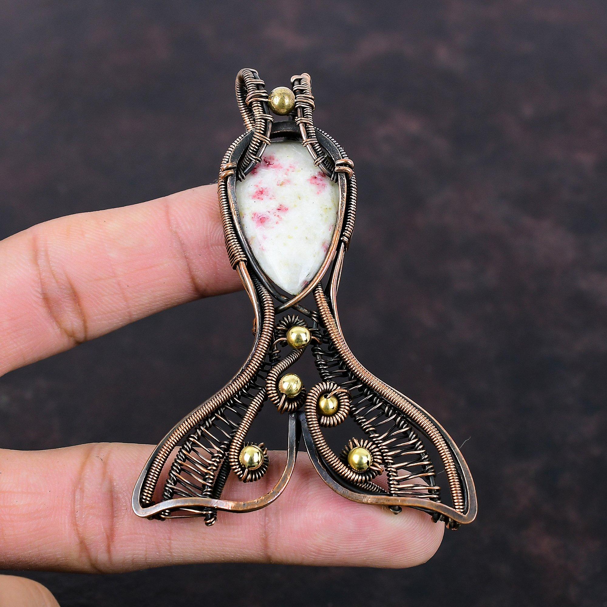 

Кулон из киновари, кулон, обернутый медной проволокой, украшения ручной работы в виде рыбы, кулон из драгоценного камня высшего качества, медные украшения, подарок для него, украшения из киновари