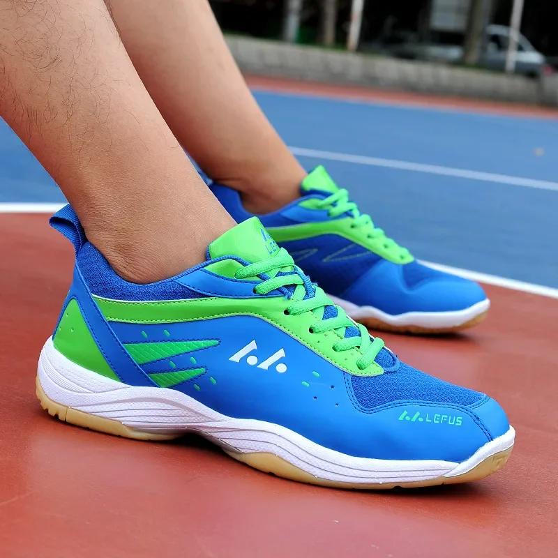 New Men's and Women's Professional Badminton Tennis Sports Shoes Lightweight Volleyball Shoes Badminton Large Size 36-45