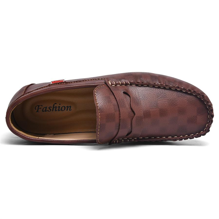 Handmade Men Comfortable Leather Driving Shoes Men's Slip-On Bean Bean Shoes Breathable round Toe Casual Walking Shoes