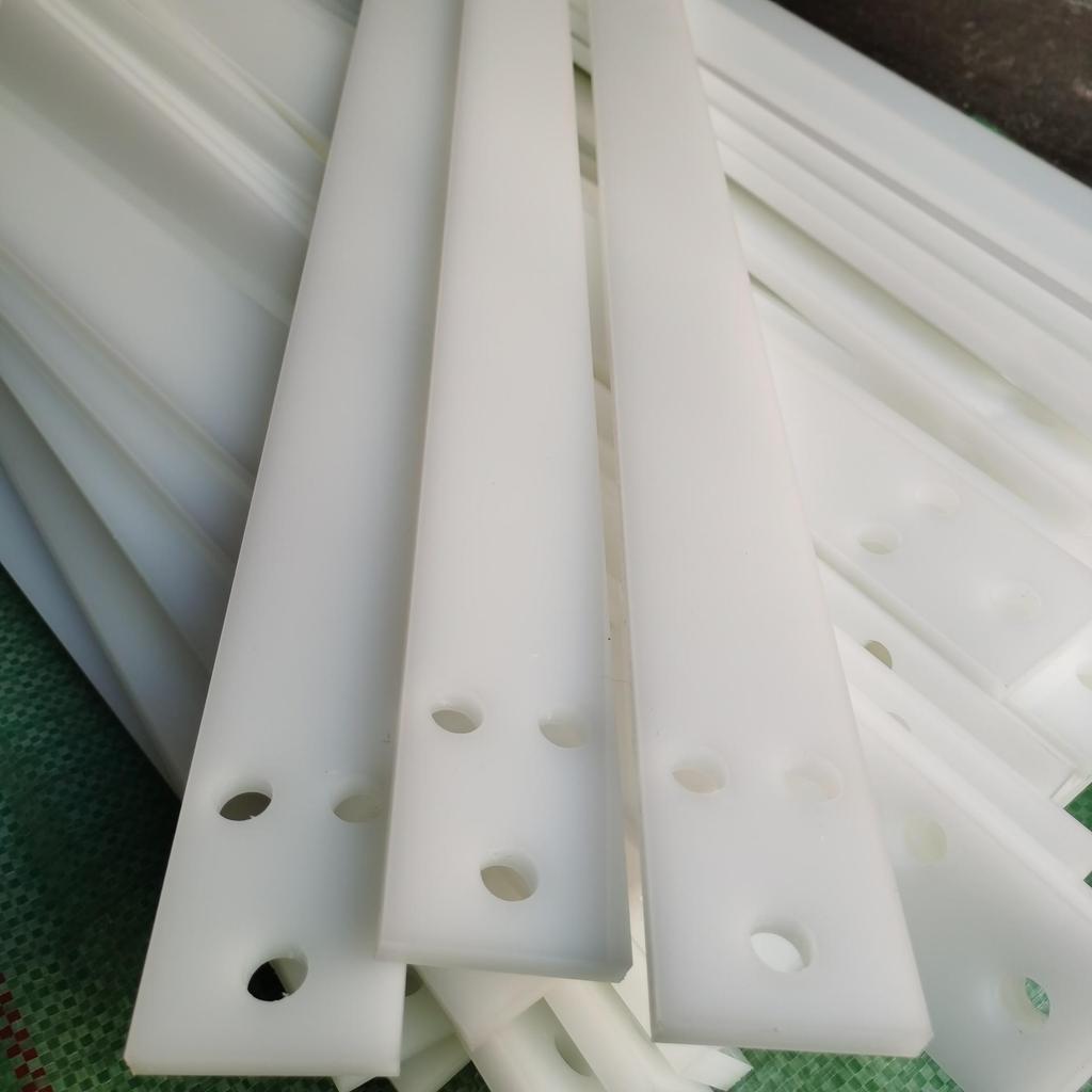 White & Black POM Square Anti-Collision Bar - Wear-Resistant Polyoxymethylene Strip for Processing