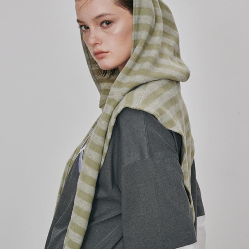 

DEAR MY DEER DEAR dr HOODED MUFFLER (GREEN STRIPE) Green