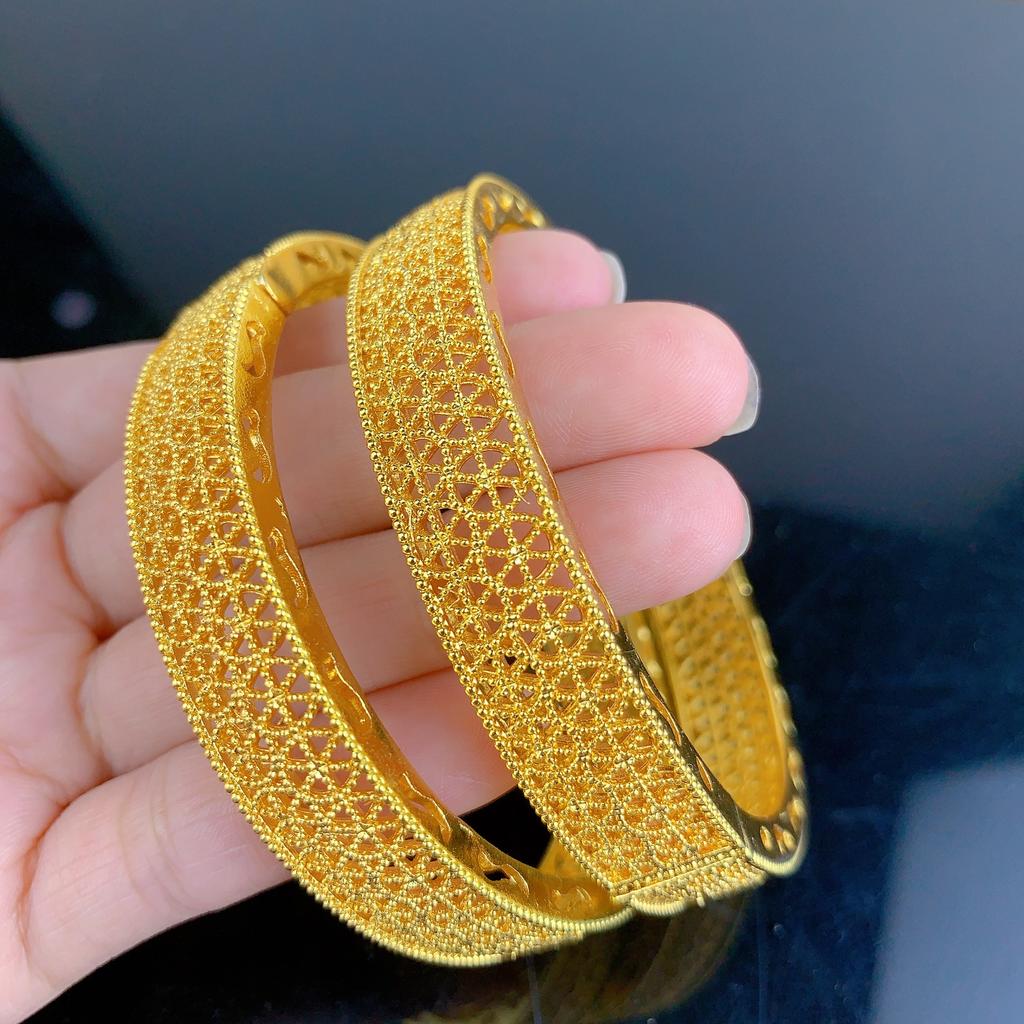 2026 Luxury Ladies Open Bracelet Dubai Bride Indian Light Luxury Women's Wedding Bracelet